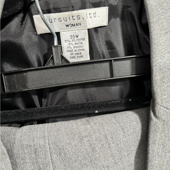 Pursuits Ltd. women’s plus size gray suit separate set - Picture 5 of 13